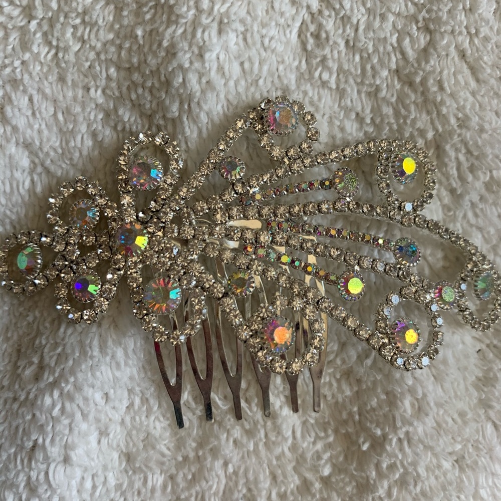 Hair comb, never used